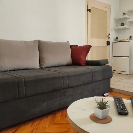 Apartment Inspired By A.c. Sibenik
